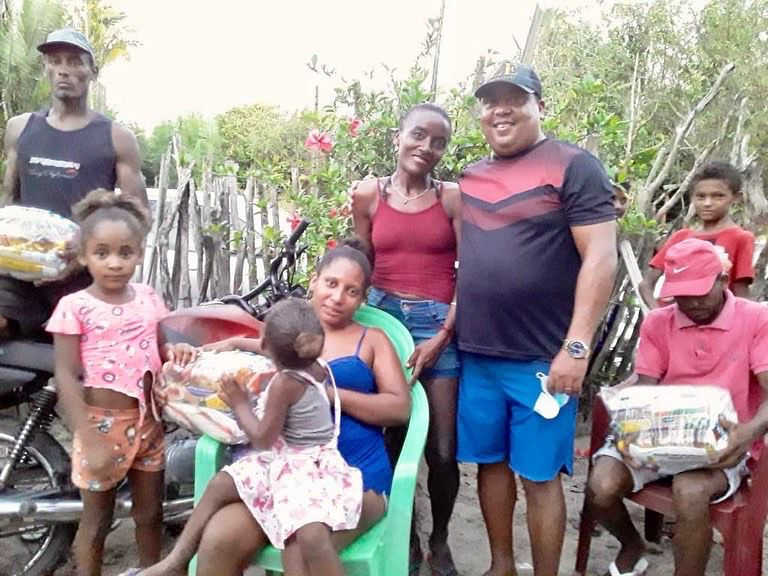 A Prefeitura de São João Batista mantém a distribuição de cestas básicas para as comunidades em situação de vulnerabilidade social. 1